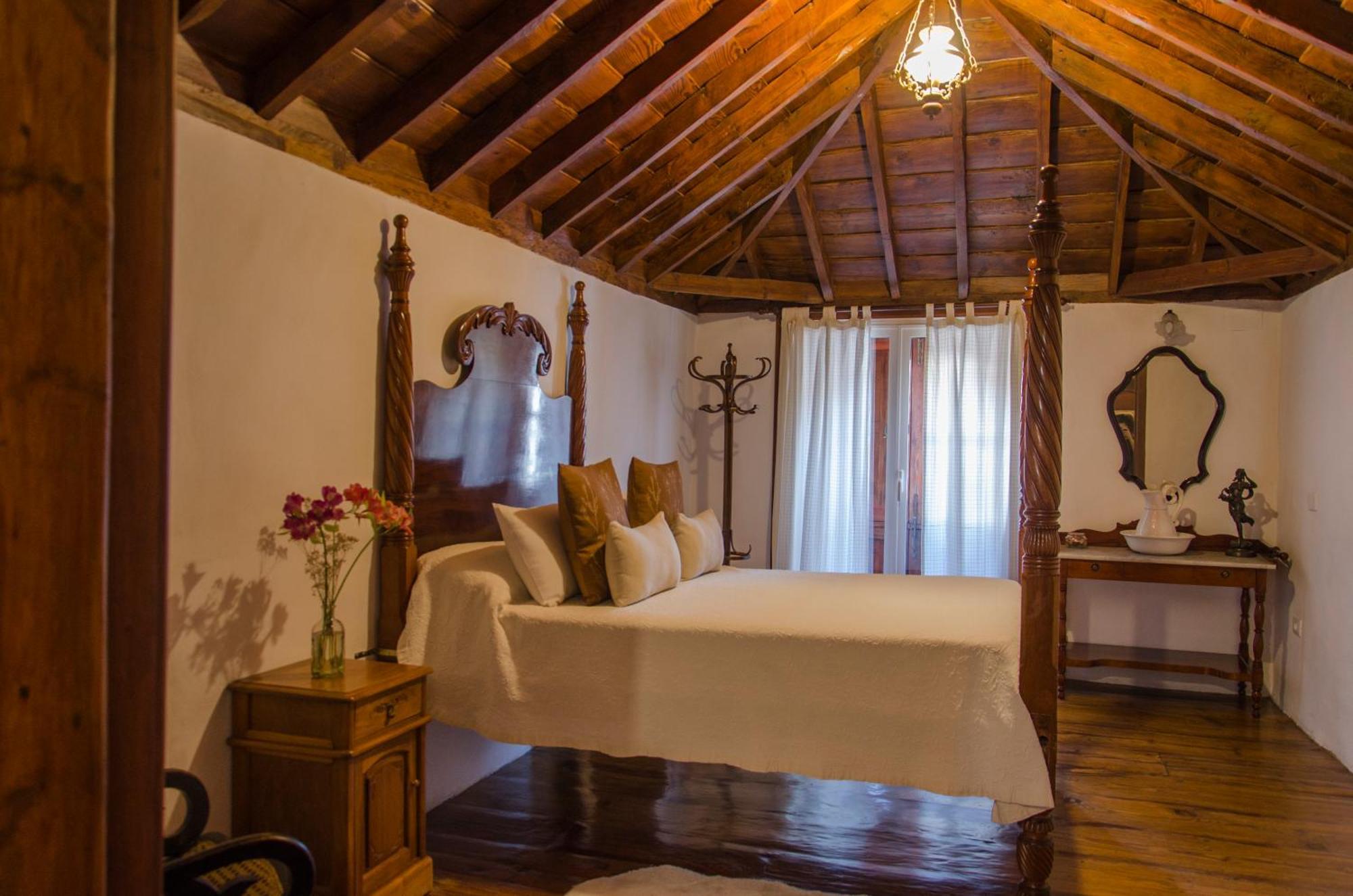 Hotel Rural Casona Santo Domingo غيمار المظهر الخارجي الصورة